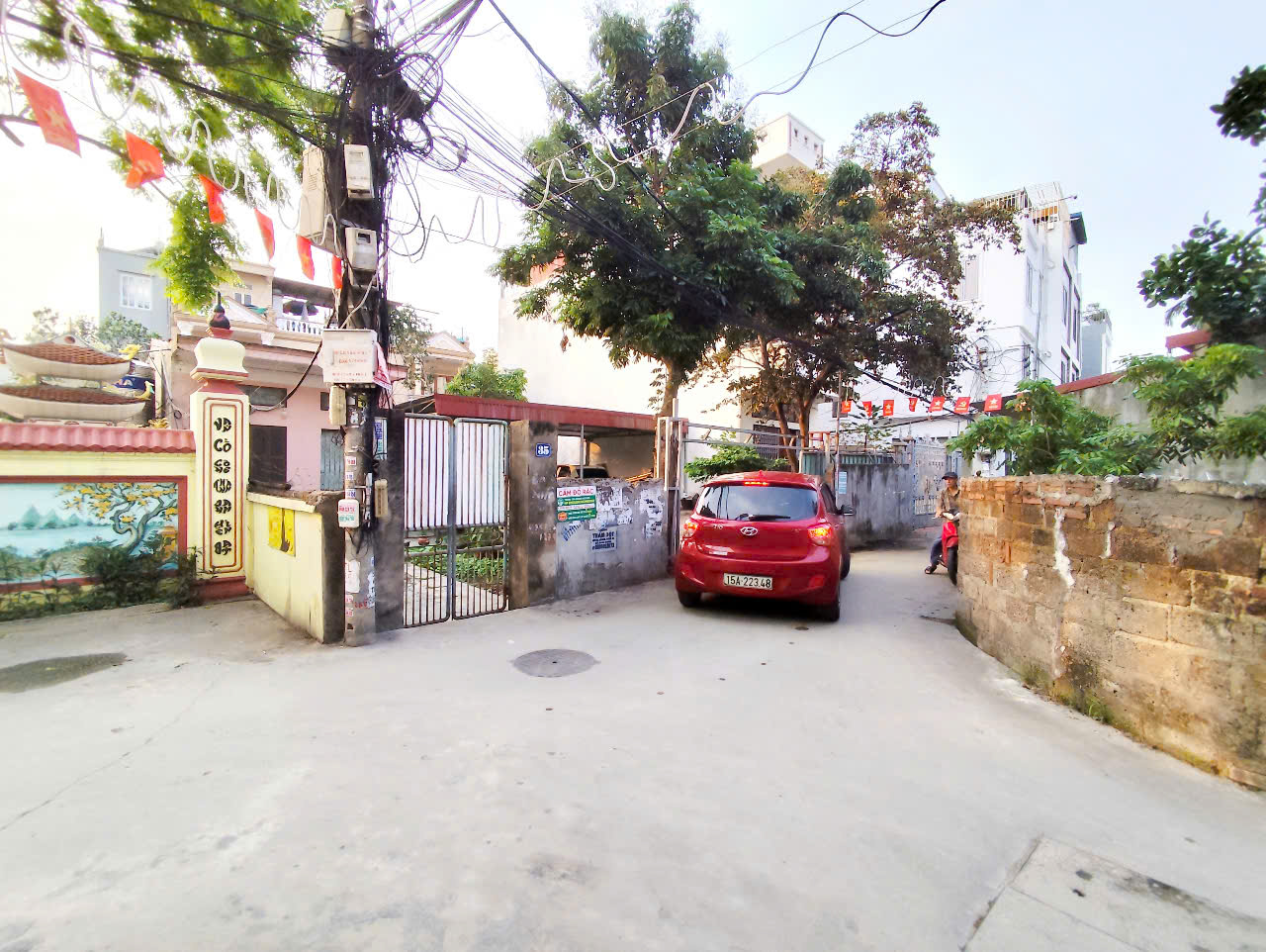 z6542023465527_005_85f1e79c591e2cdcc4eeb3b5b03c8ad2