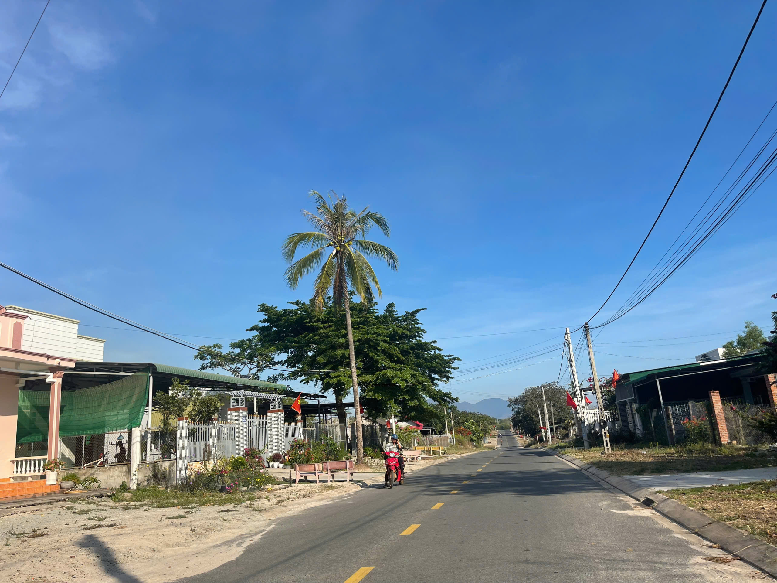 z6560561726310_d8972442a13e2f846e4abbc8ef154725