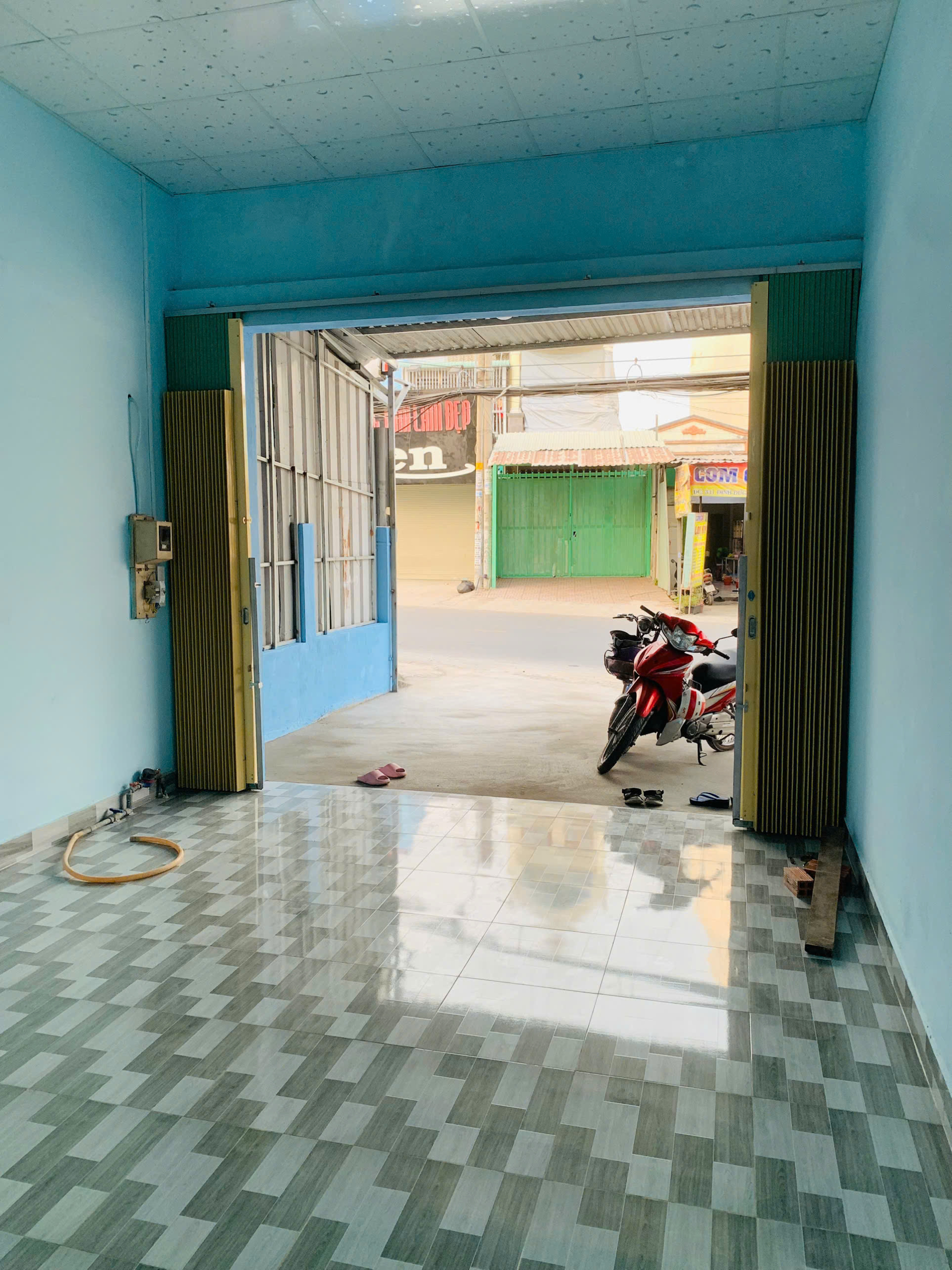 z6561620213074_0361b6caeb1b1db628d188744395dc66