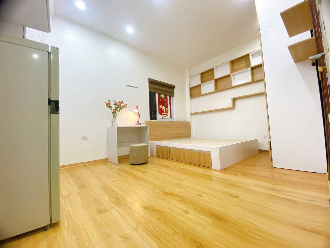 z6563051136573_84a1dbd9d362f7e518da6e8f4a7e114a