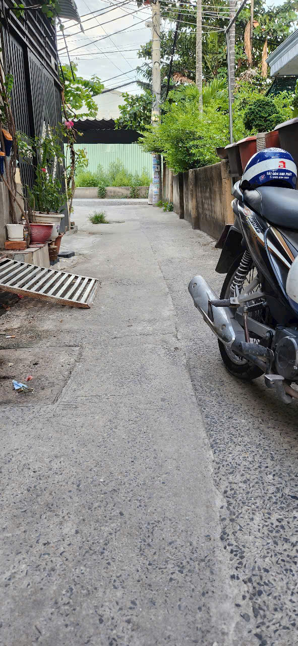 z6572241970418_69881136eb791d319054fbf3bb787eb8