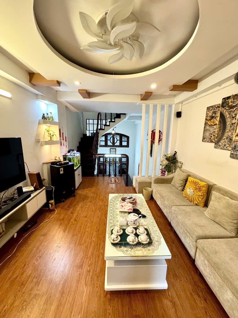 z6572889921999_542a48709b7ad586f30ca83661b98ee3