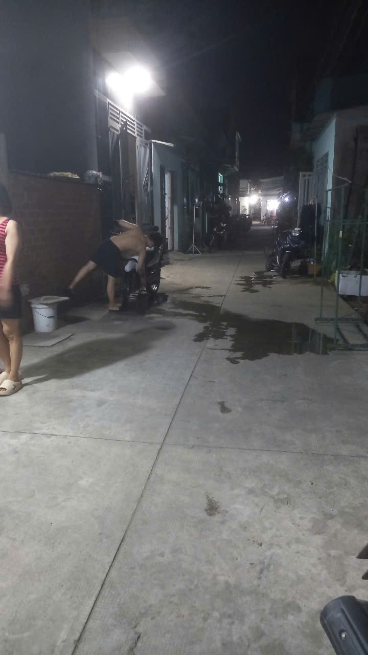 z6572968640221_2a4e950fa36a6f15b4b5d875bb6f528c