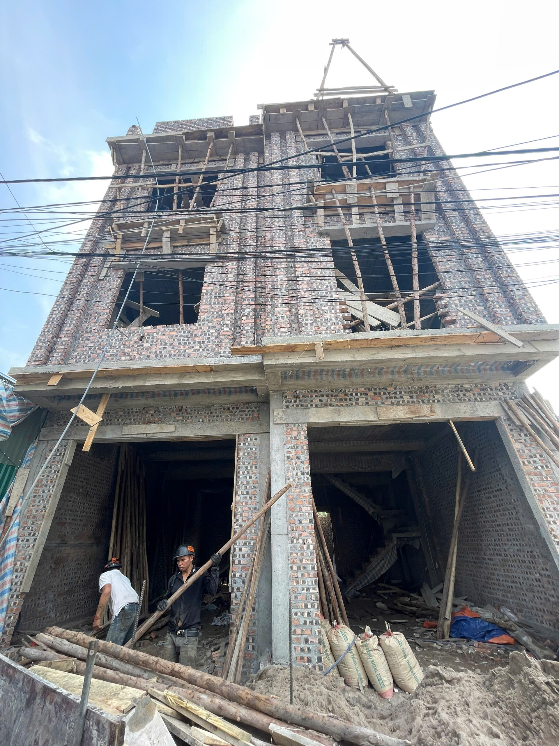 z6573112162519_3ffd70f542238091fd90f55a25a89be1