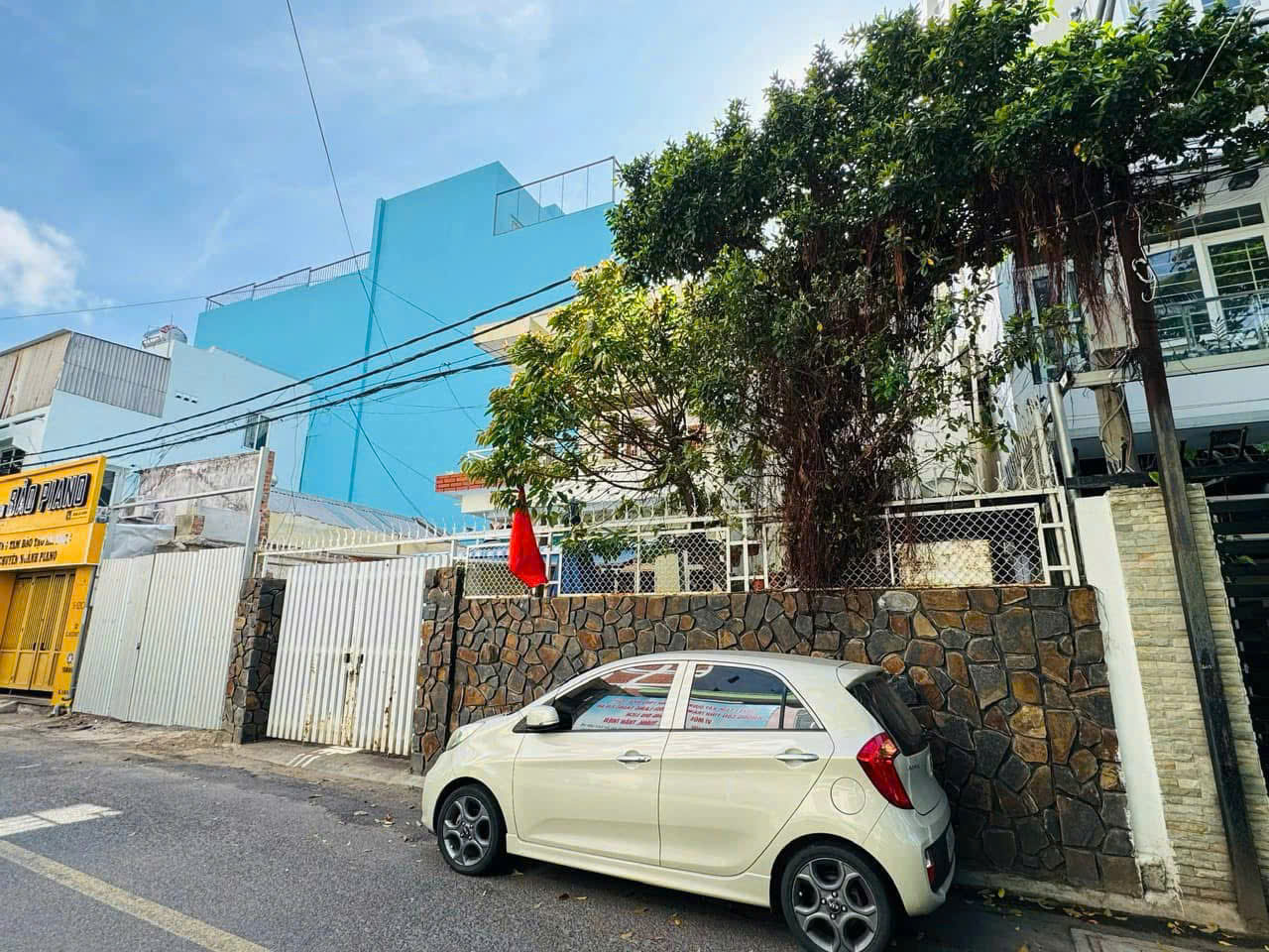 z6574051448371_66f98994e66b056031531bf4fb8fa500