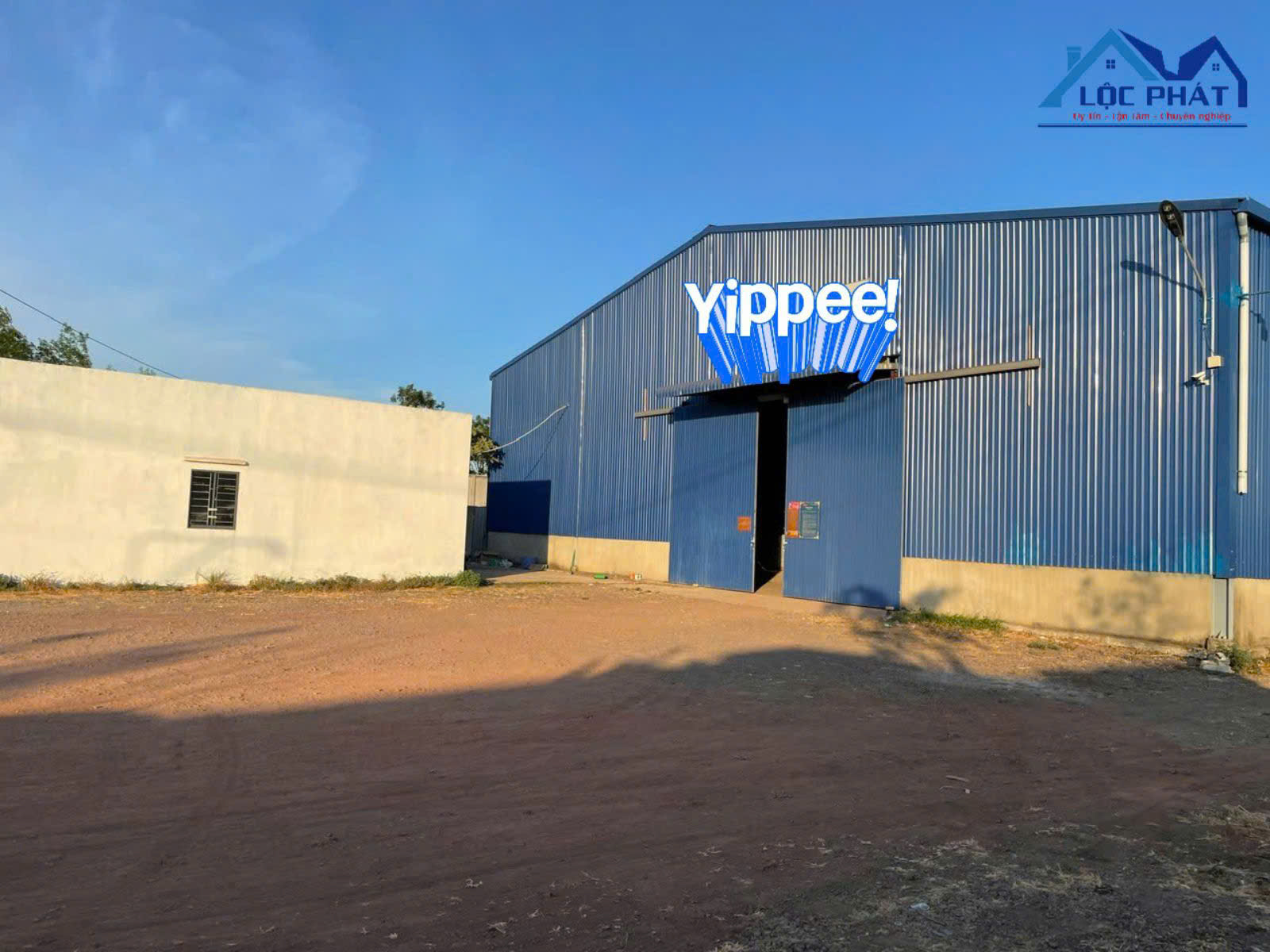 z6576476831221_9649cedc0b8d45a94f10db125073cd45