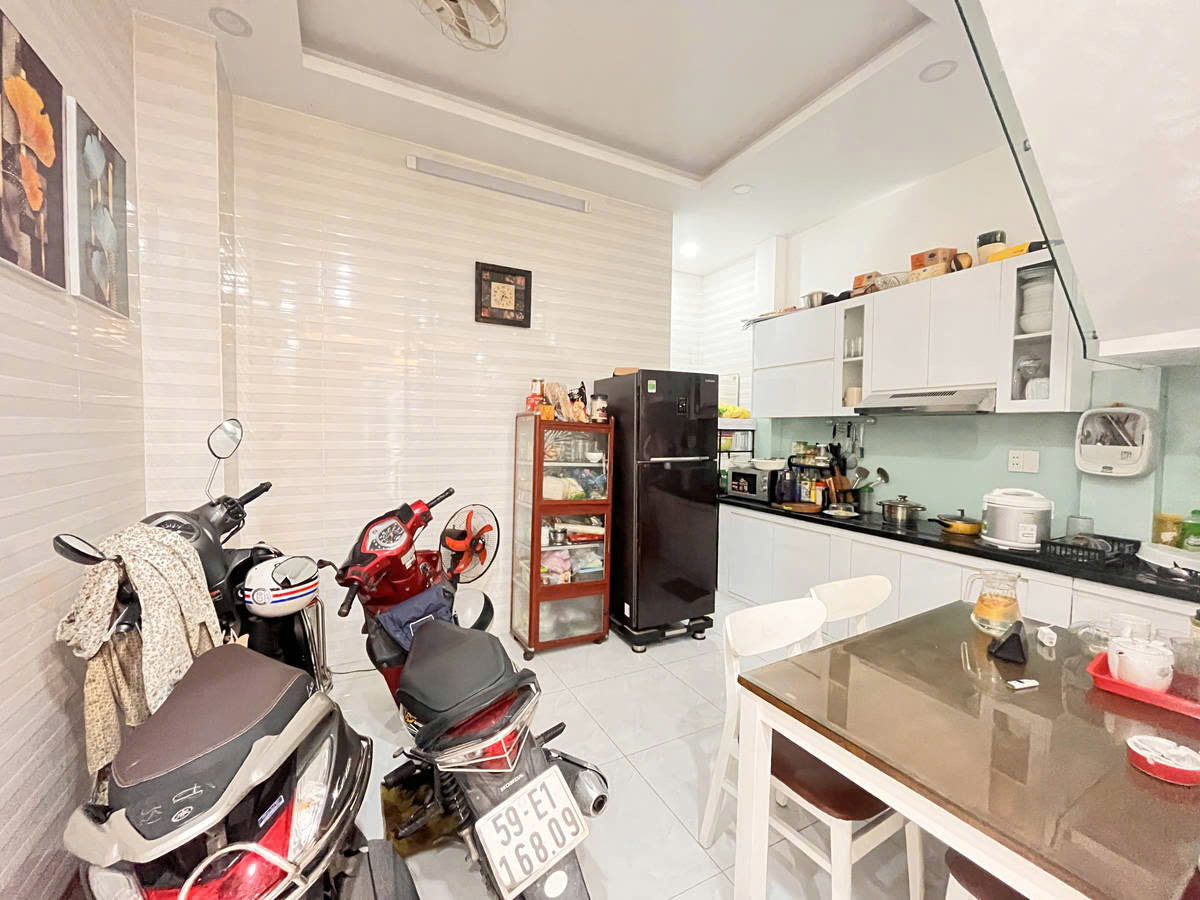 z6583070504827_3062cb6fd583af60a2e80ef29343449f