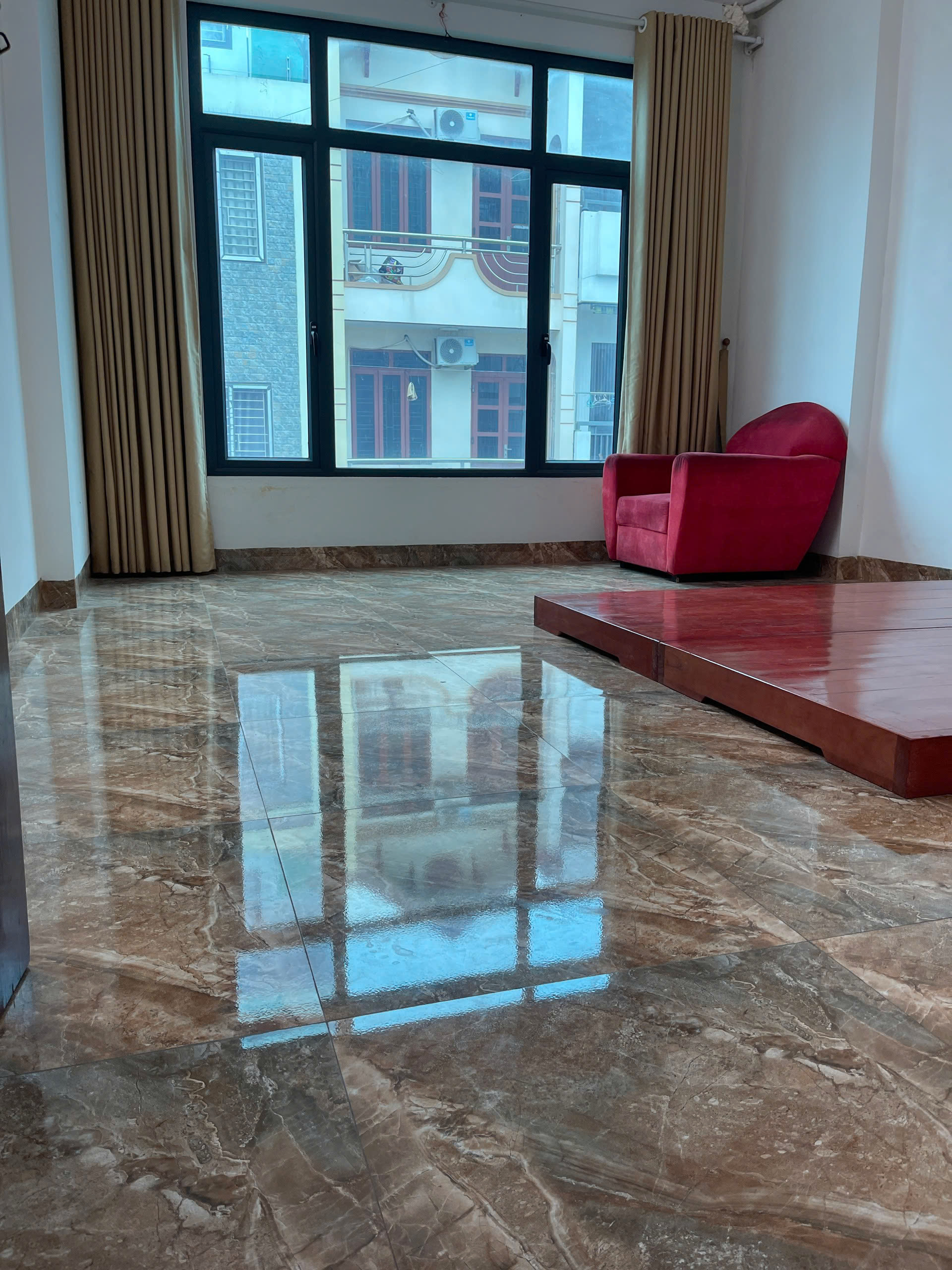 z6586841538720_2d1e1383ac5ef118cccf2691690b8abd