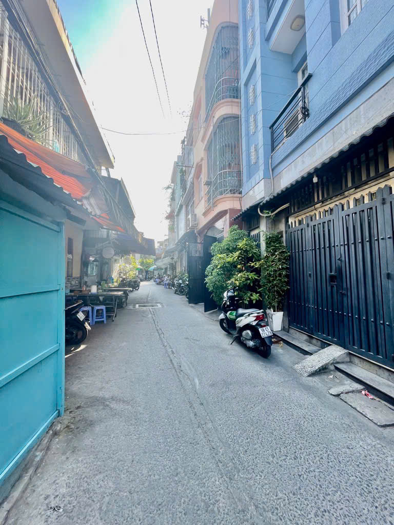 z6588623828901_0c37c9a66022c307d2c3751746731010