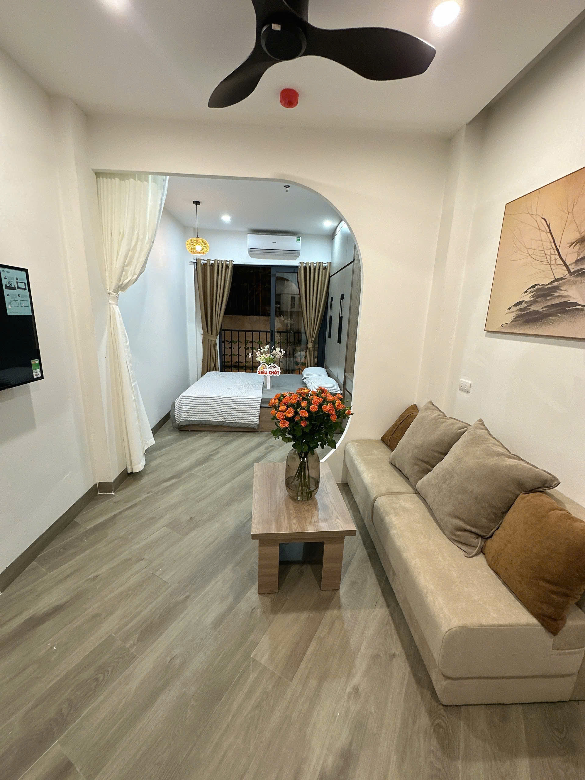 z6590102386371_b7c7b85027de6dc8565e47cc2f7b9d35