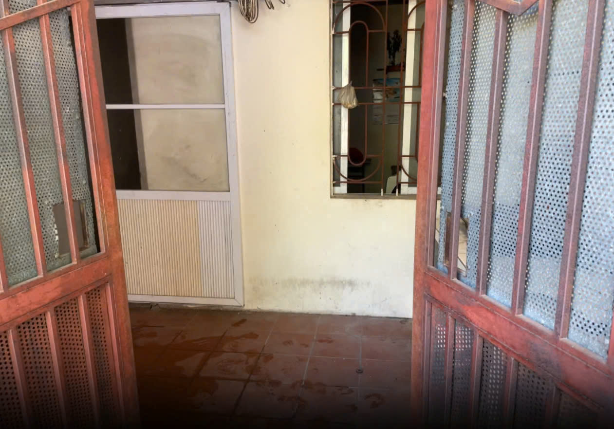 z6594015177119_76295a7b49fe6062bacb6e8bd5855c12