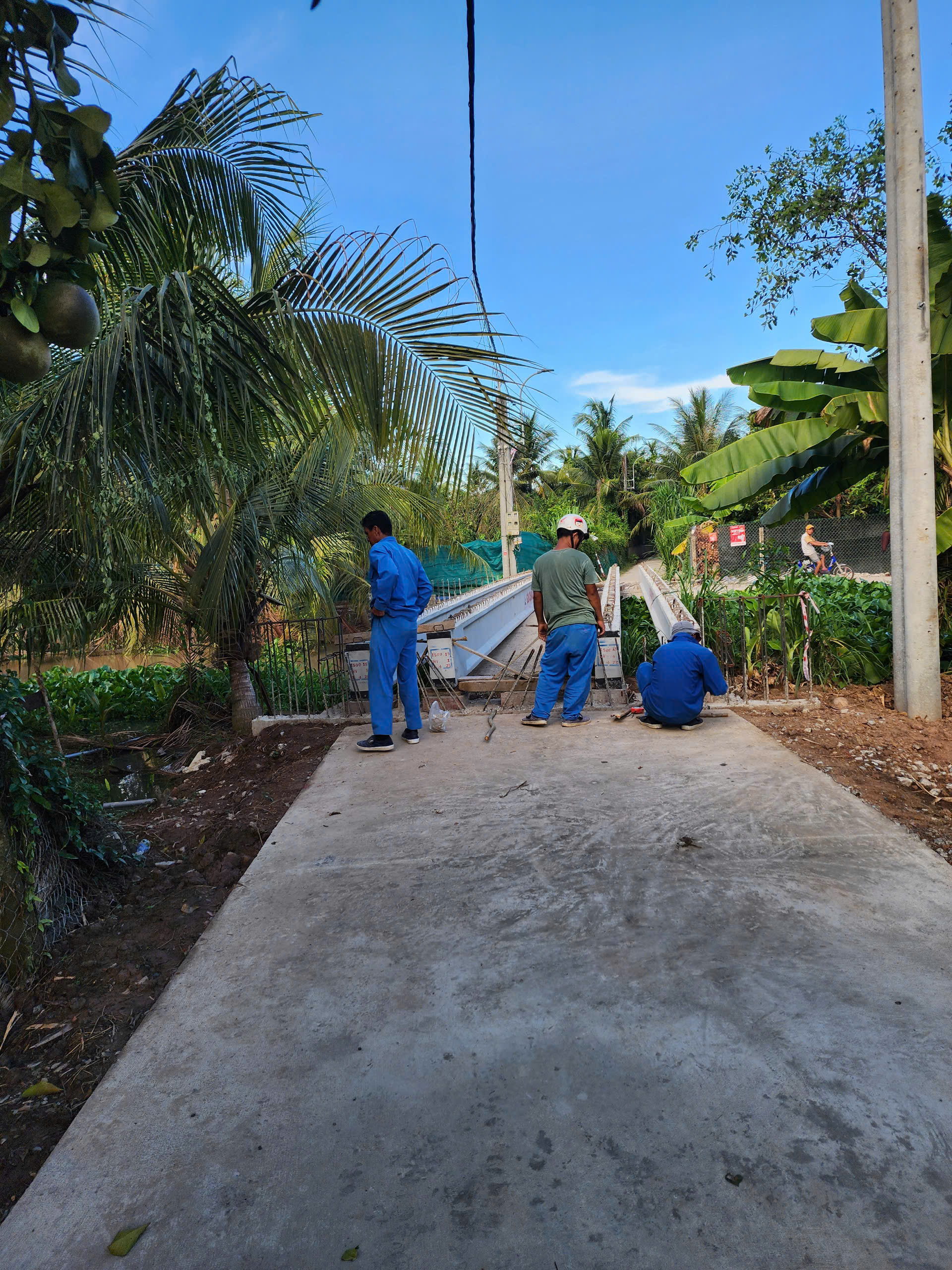 z6604040477247_aa1a41f452fe754e6faa3e27e00a7491