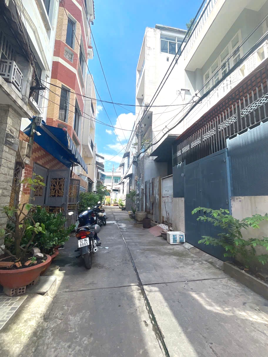 z6606599413297_1de026c1bb2d2457f344839482a5ea84