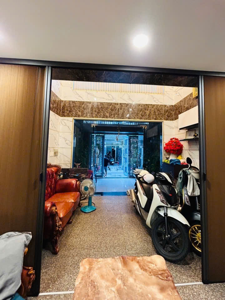 z6606908544112_ca1d13cb141caecfb2ef9ede7956c8e7