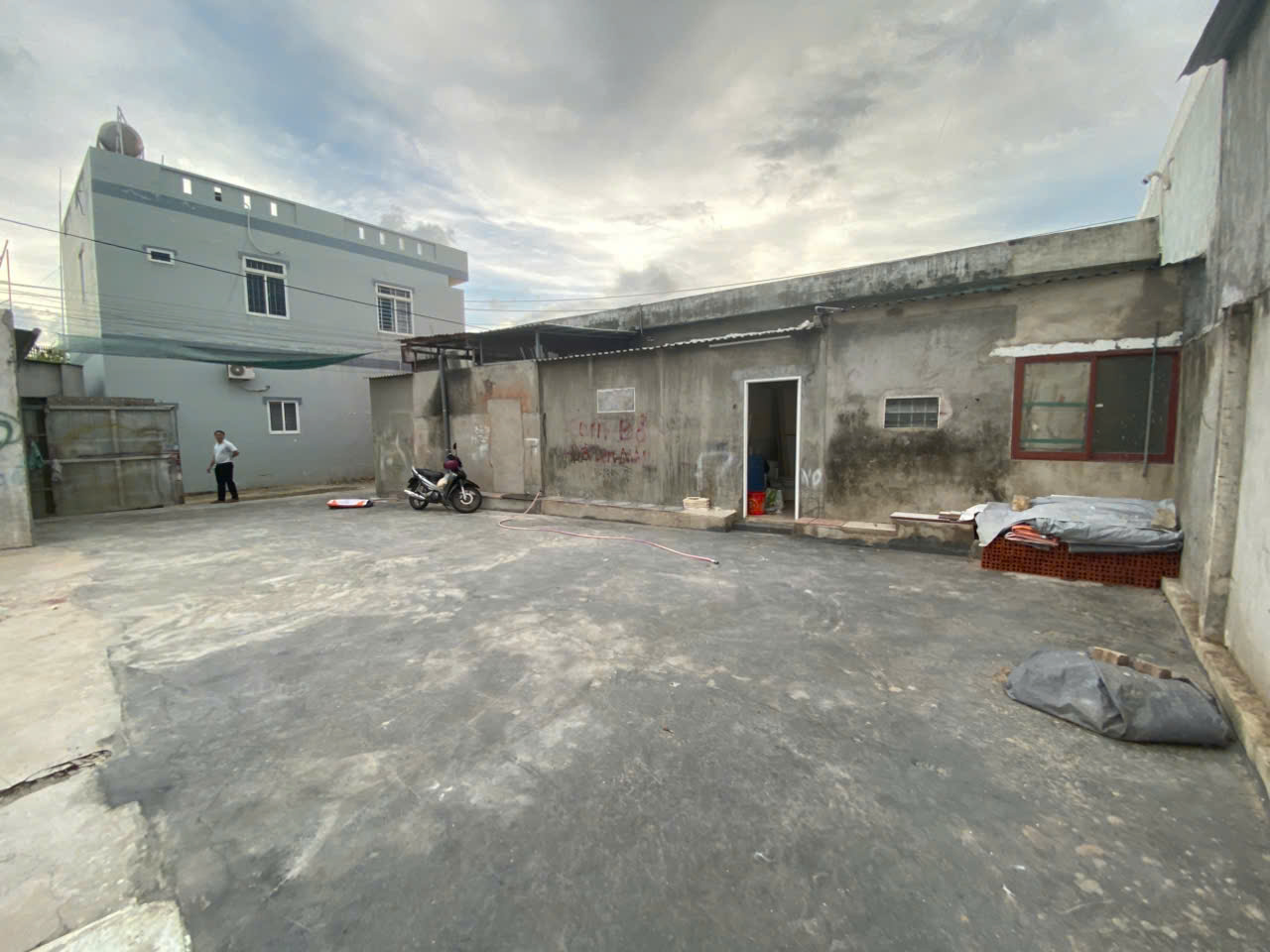 z6607783911137_bac4e27af42db8043dbbf690ec06a956