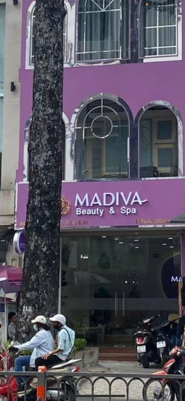 z6612888329227_ef8111e1c64055a8757bf817a2c9162b