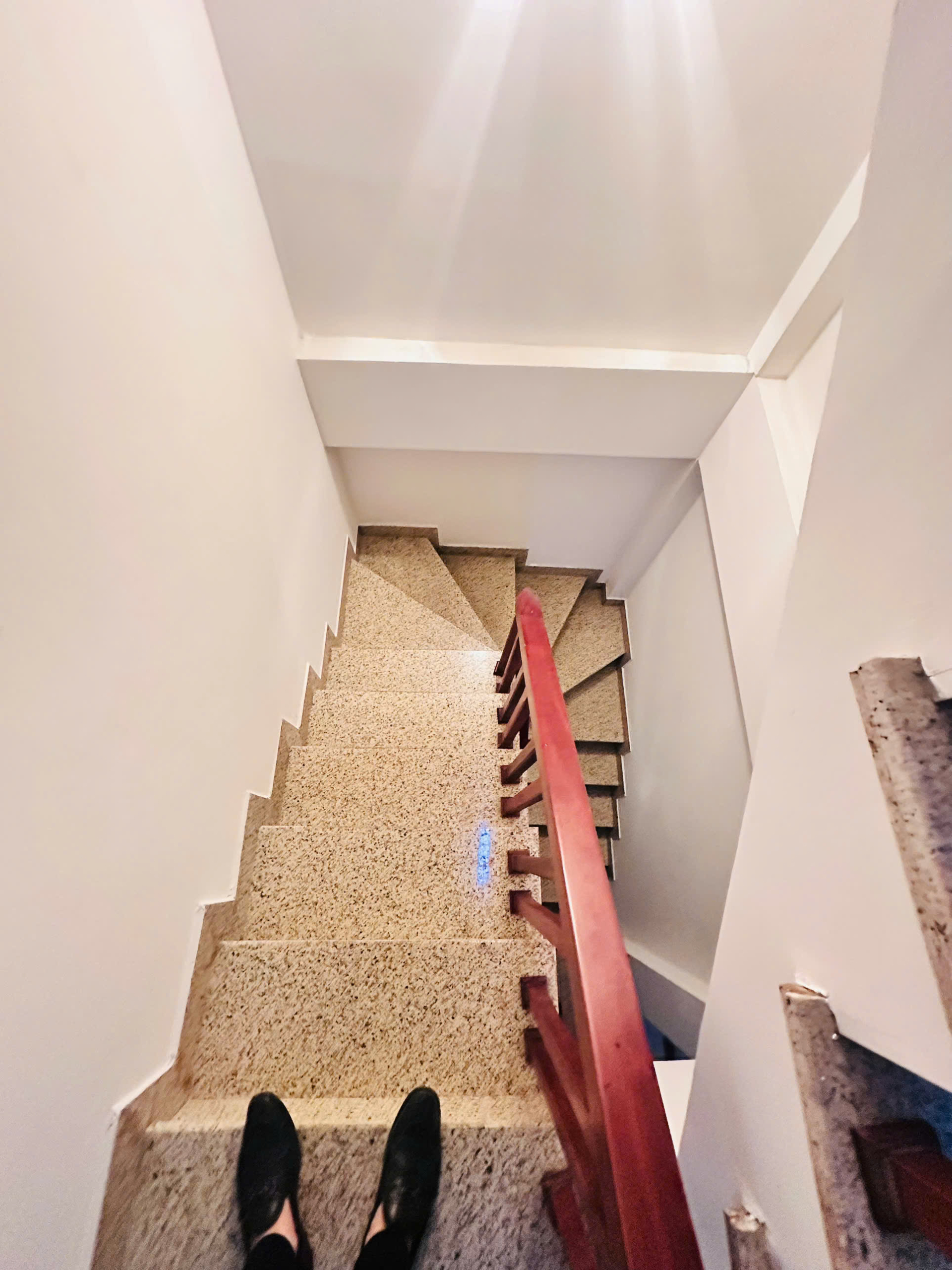 z6616645440787_5abf335b9e271bad983b2c243cdd2bab