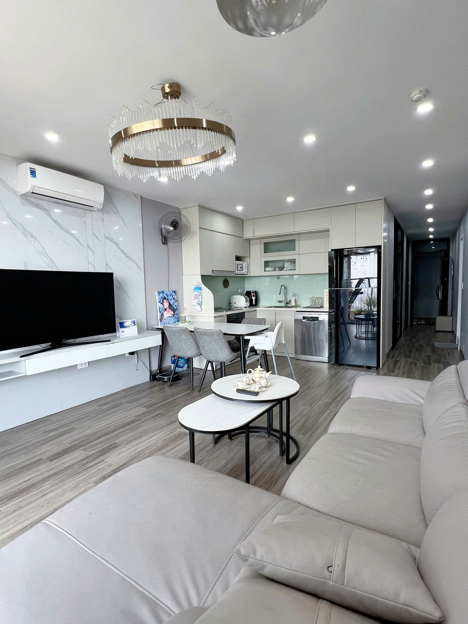 z6616859683671_bc85a9344133d85c1bd7b8752012d87d