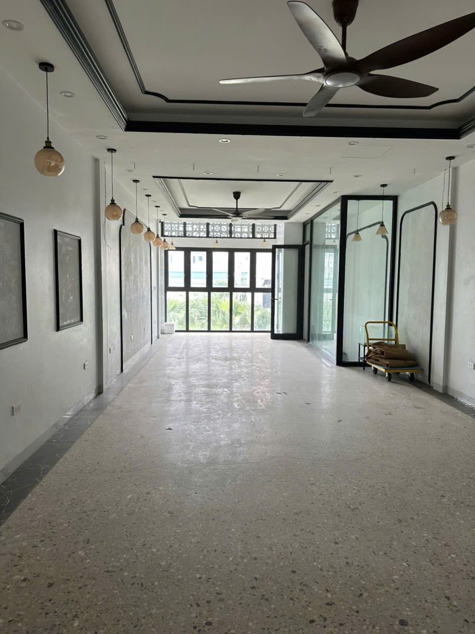 z6619353860669_58ed9589da66d8facdd809652914653d