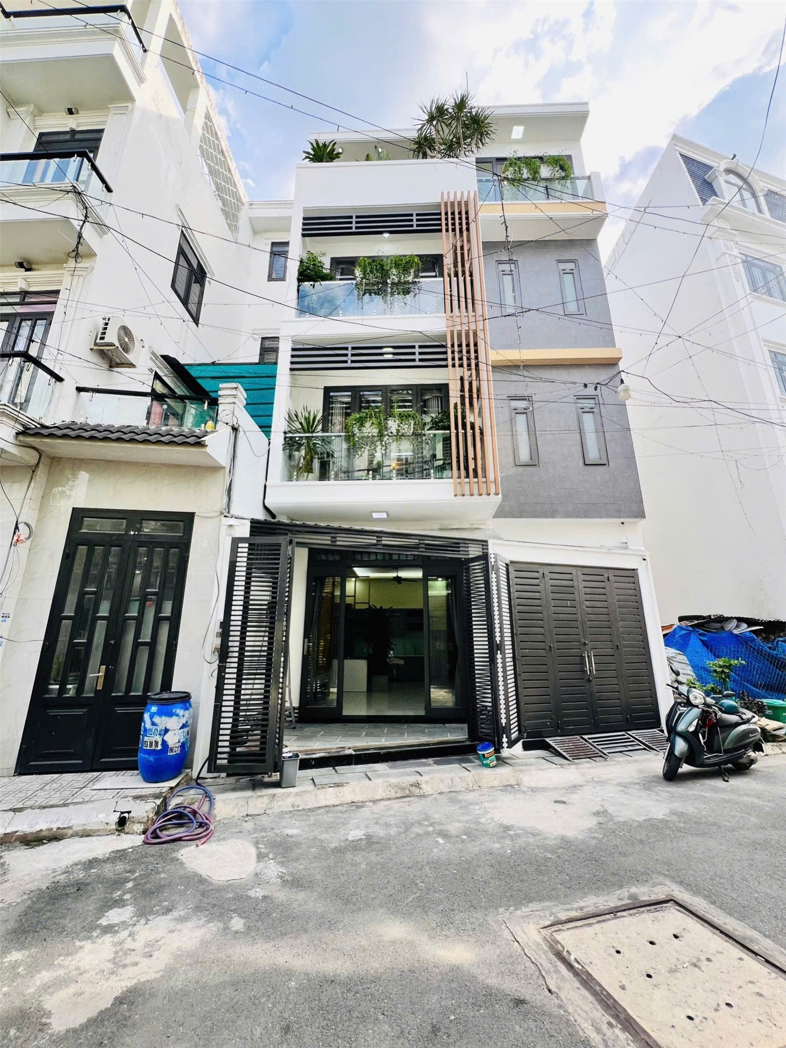 z6620868240576_bdffdeb72e43f4bd29965b652c67d09b