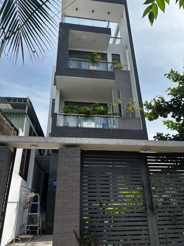 z6621583293668_8fa69d7f7be3319a1883dbe48efeb86c