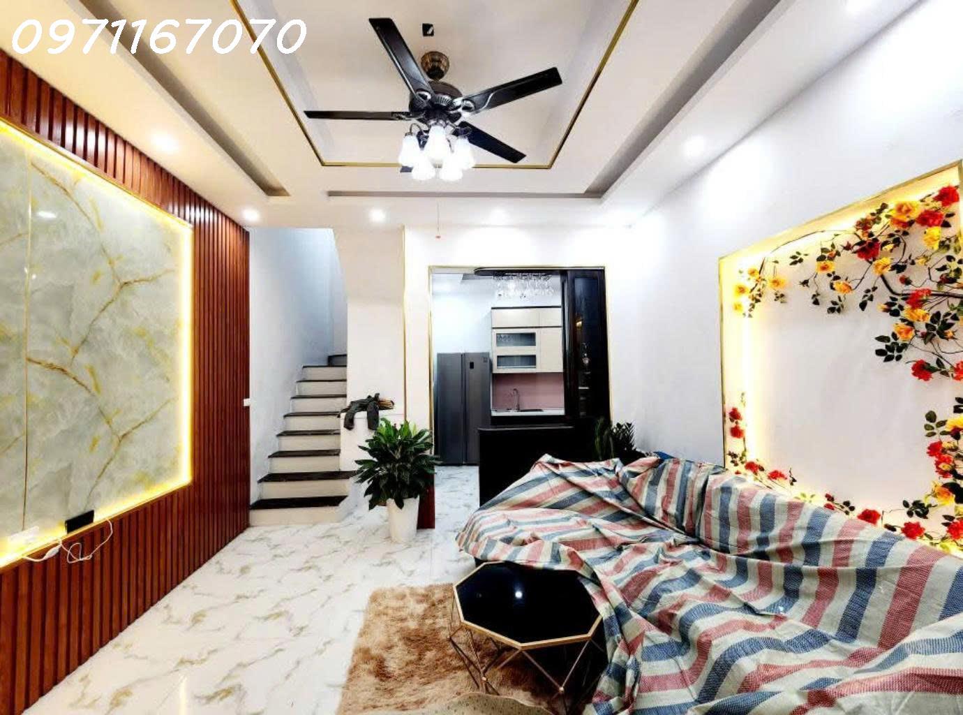 z6622261706515_8d71ebe5496dd8a032f3ecdba13bbd1c