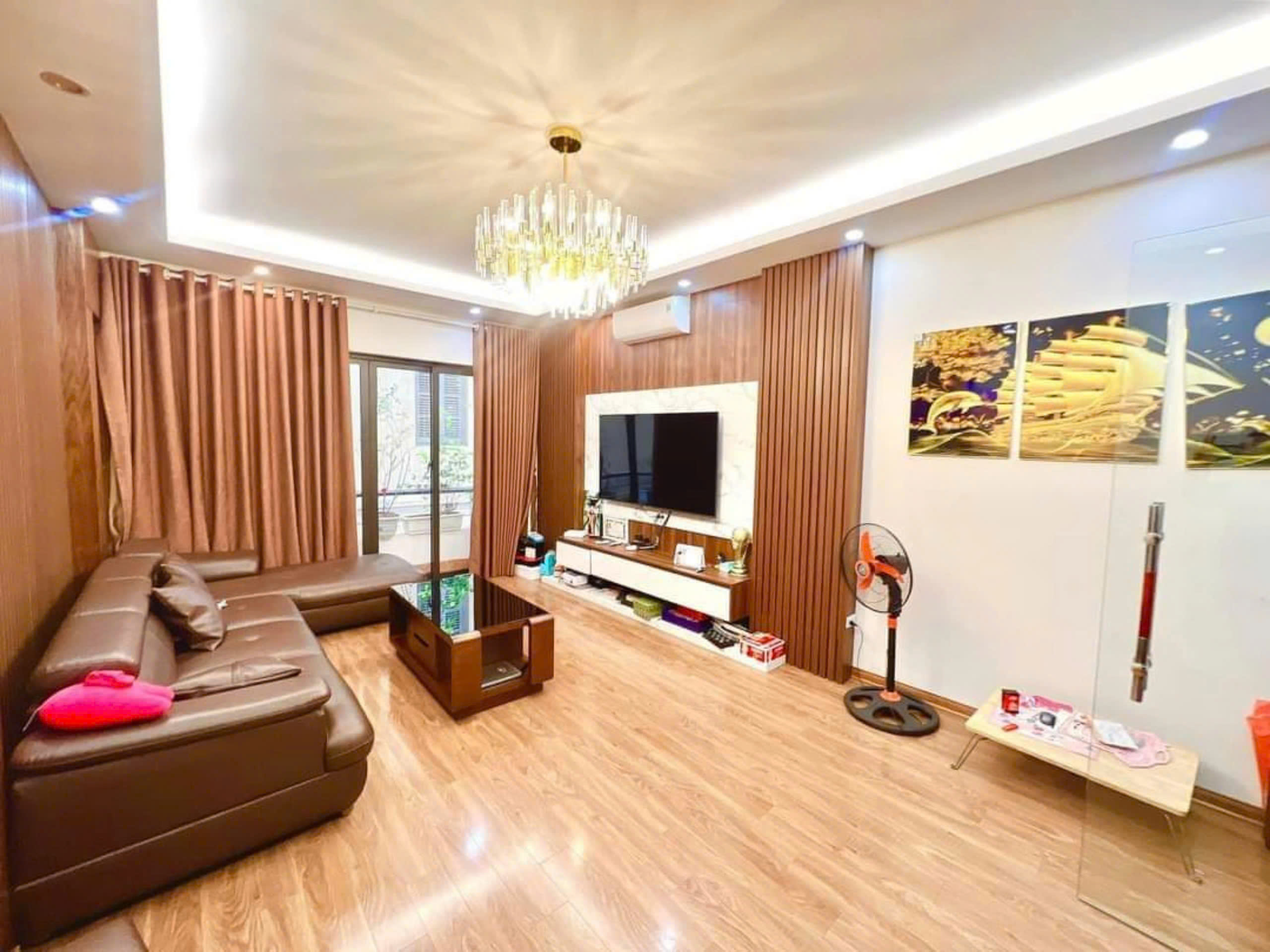 z6623901129768_b9f1c3700a5490d3003fce6a1336a6fc