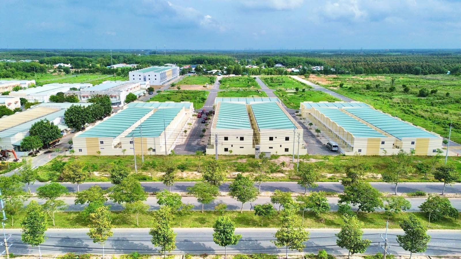 z6627514849535_6712ee05ef932f0634bbd3e0b540ae3b