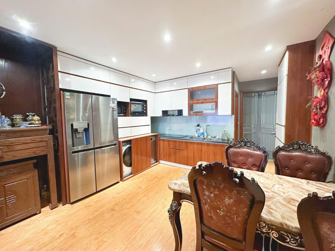 z6627884711332_304749ead0d4e8f21158e5f7fe4d804egv