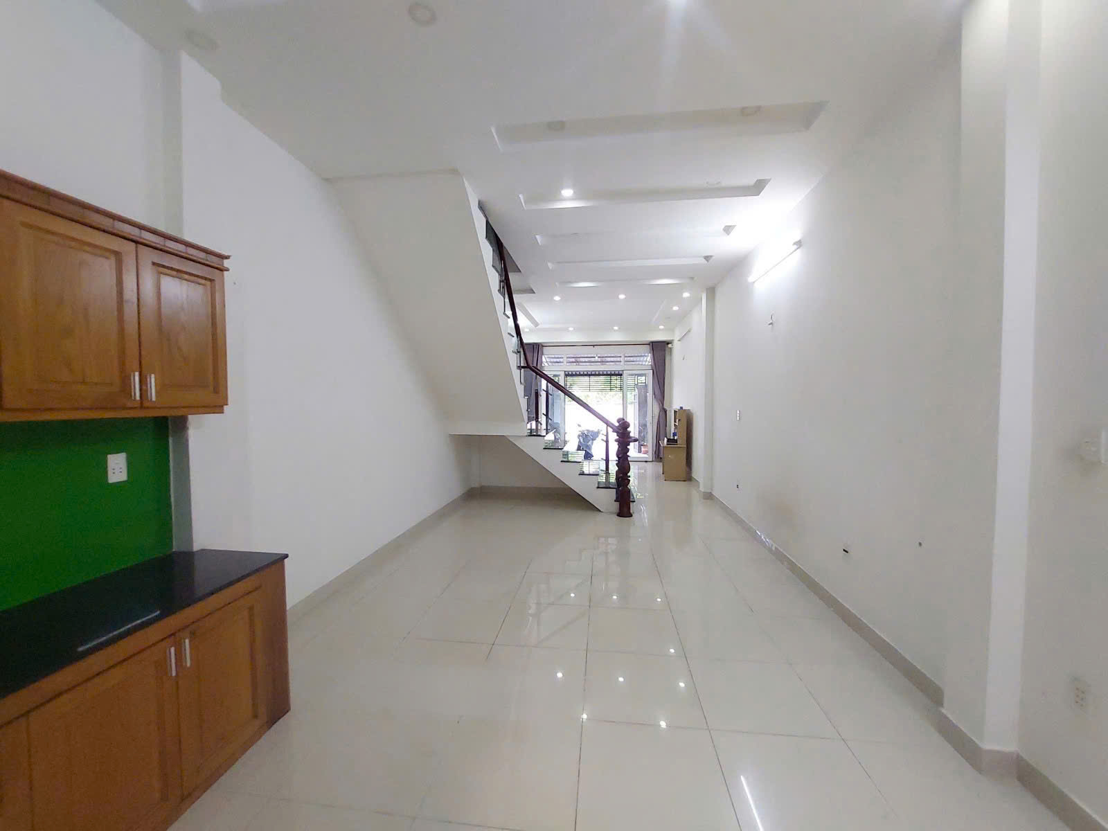 z6630034283175_59b8e0259496353f4ad216b27c37ccae