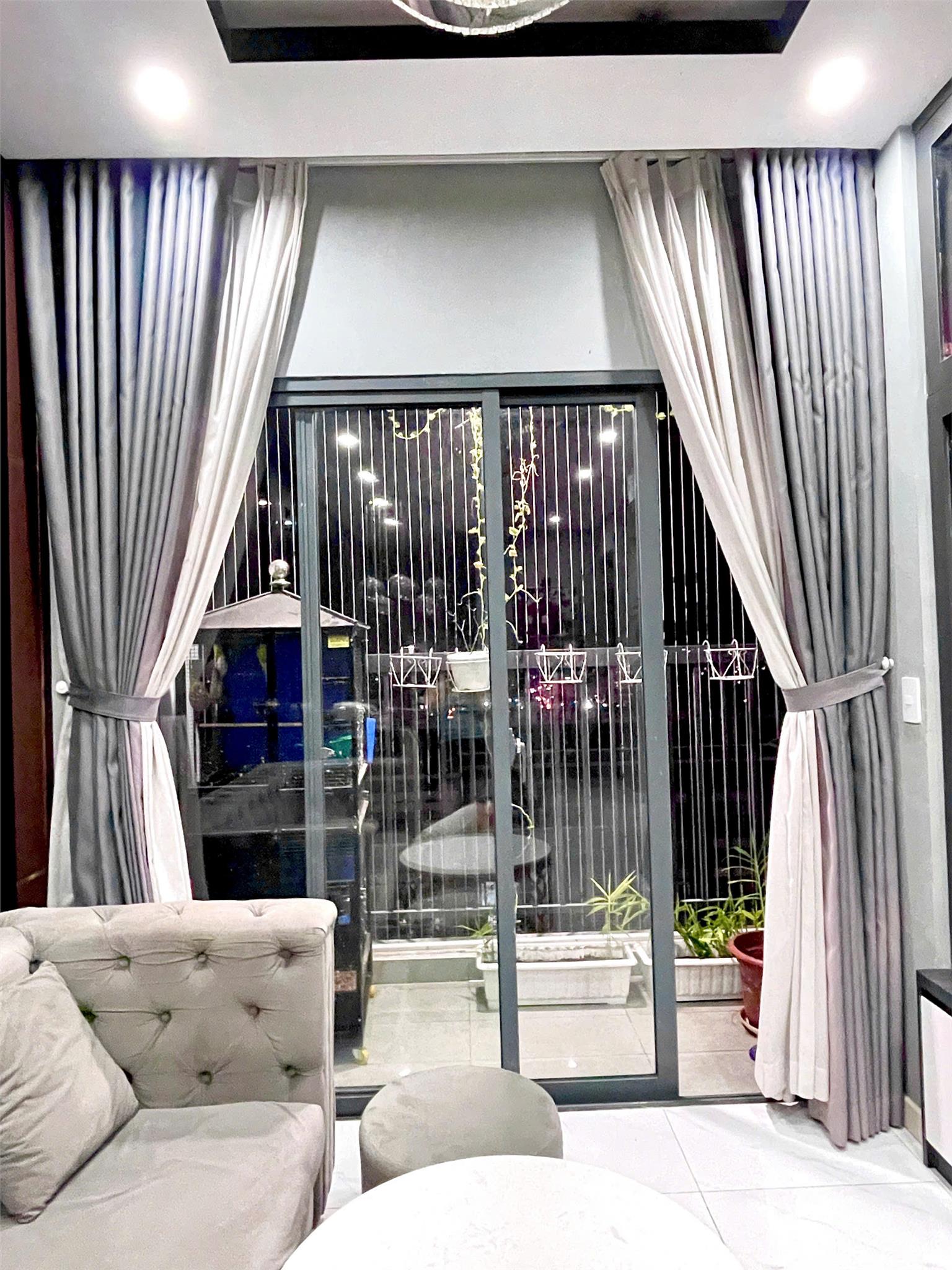 z6630187920102_9bac0a121bfd14db5ace9ac0ec708edc