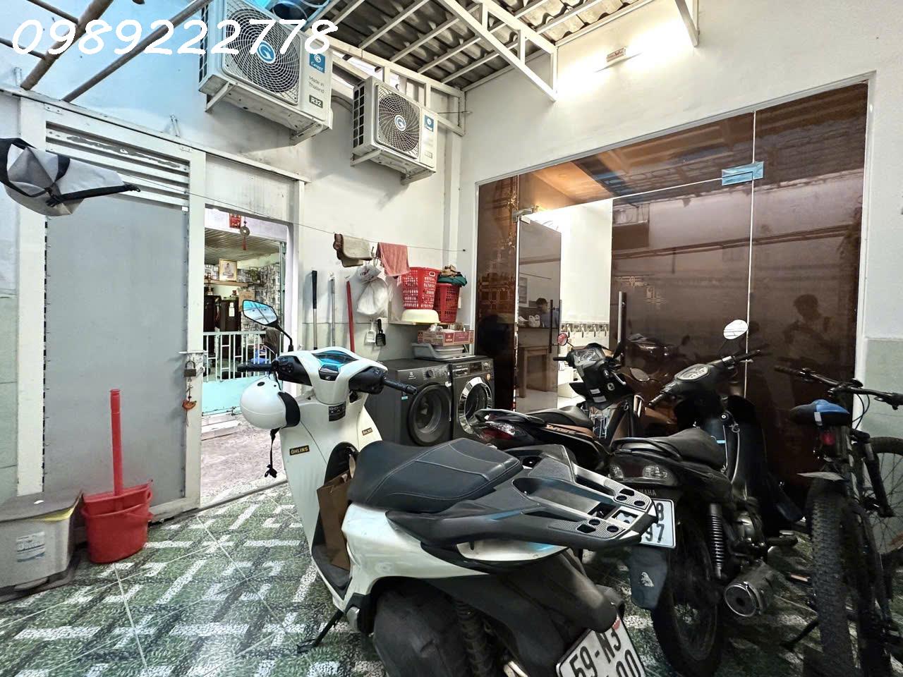 z6634531919839_c42b4c76704144ba5f53d62babfb543a