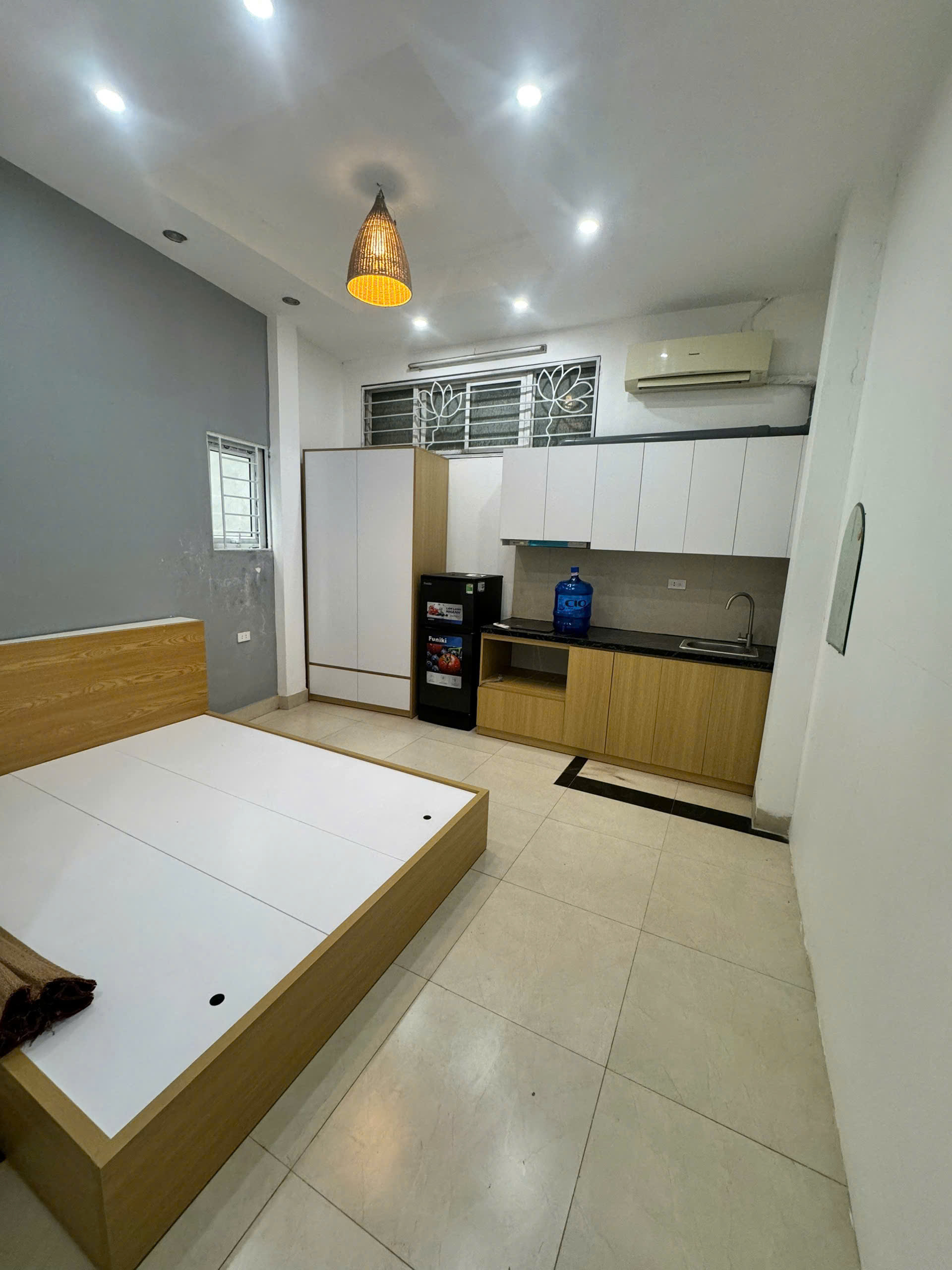 z6635849080064_6bcbacdc6c416d53536caf1f40bd5a36