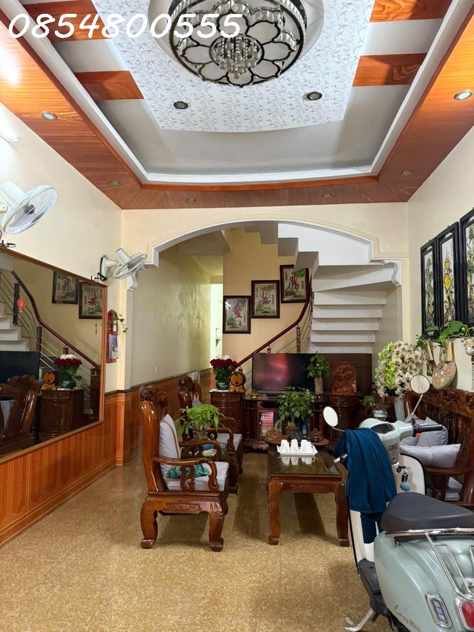 z6640390395094_3ac60af146f4a53a435fec116e2c99a8