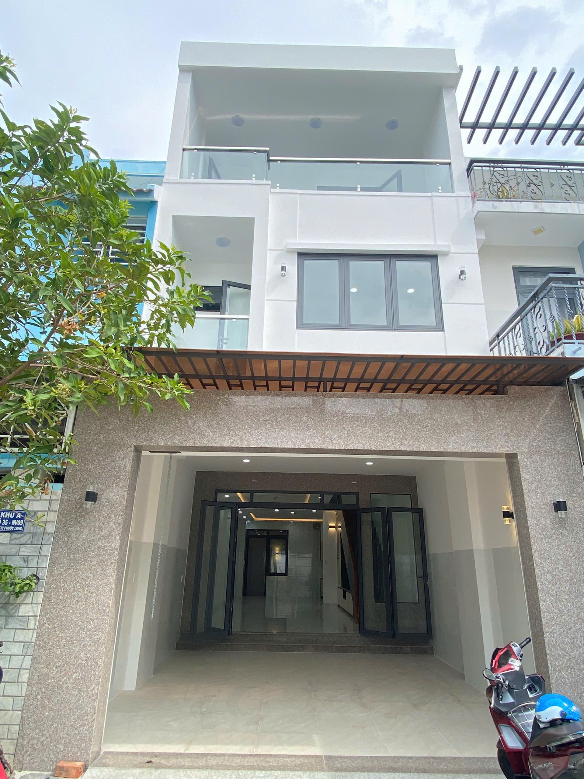 z6641947013454_48e2155147a488b8698eee15d98d48a3