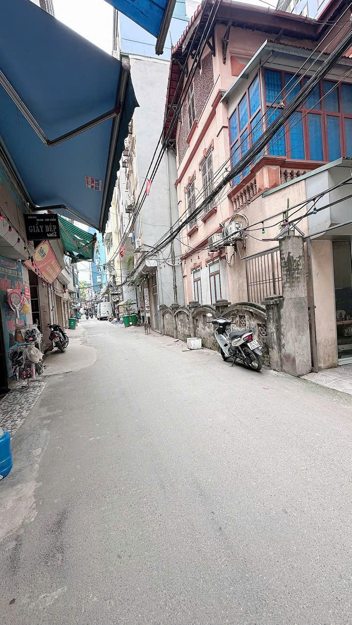 z6642603456993_a8aa0cde13f339fa0b23cd583da32bc8