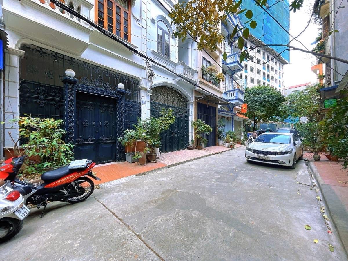 z6644025159455_97075d6f6bfacde1b1f246bc32500ce2