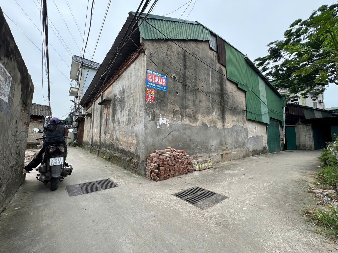 z6646215175851_f2a0159951ddd7b47681279d7eae046c