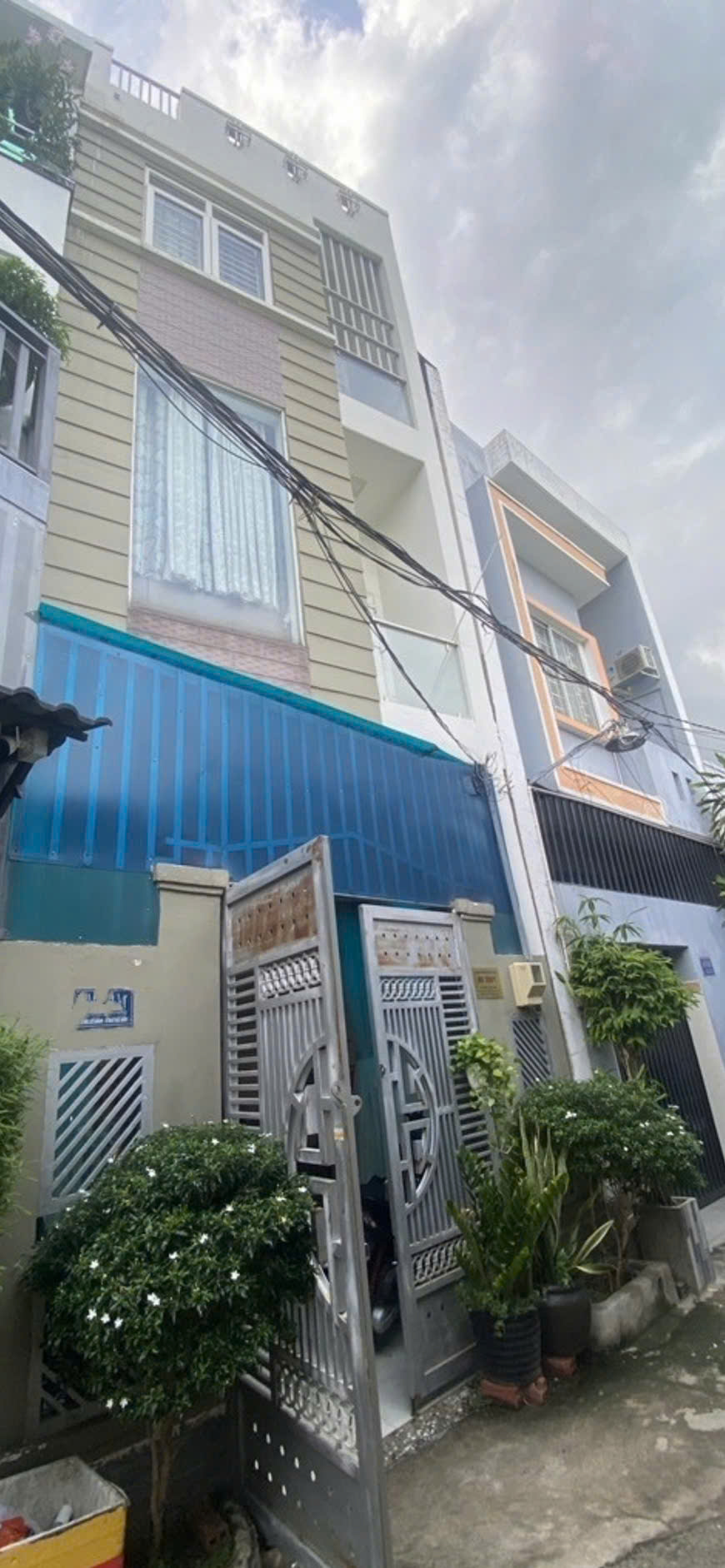 z6648423902275_dcddadd11cca283856ed8f44d3f1287e