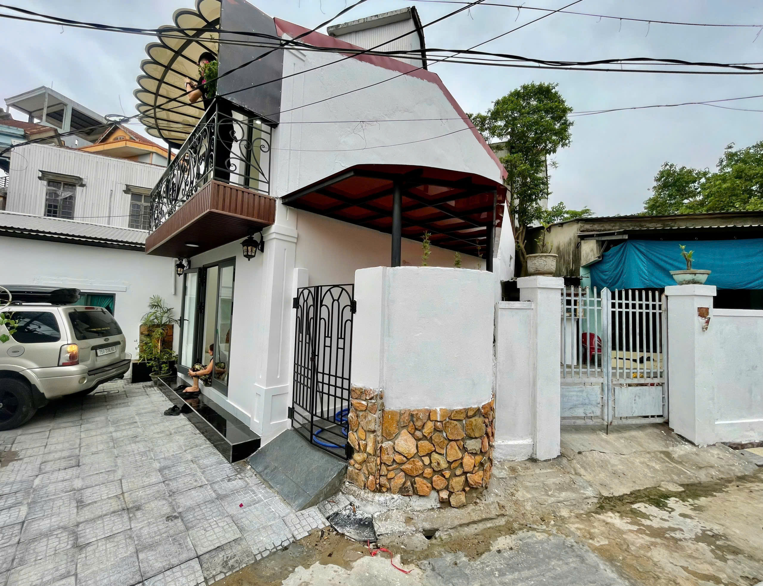 z6653498319548_0b439b31ce40369038ee767e378cf498