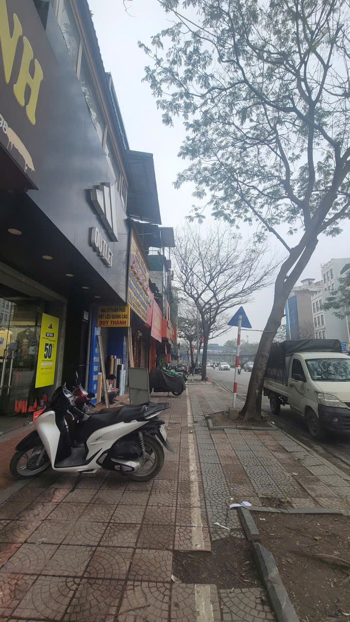 z6657171002149_52e20187b4b82a4f5e7786612aef6897