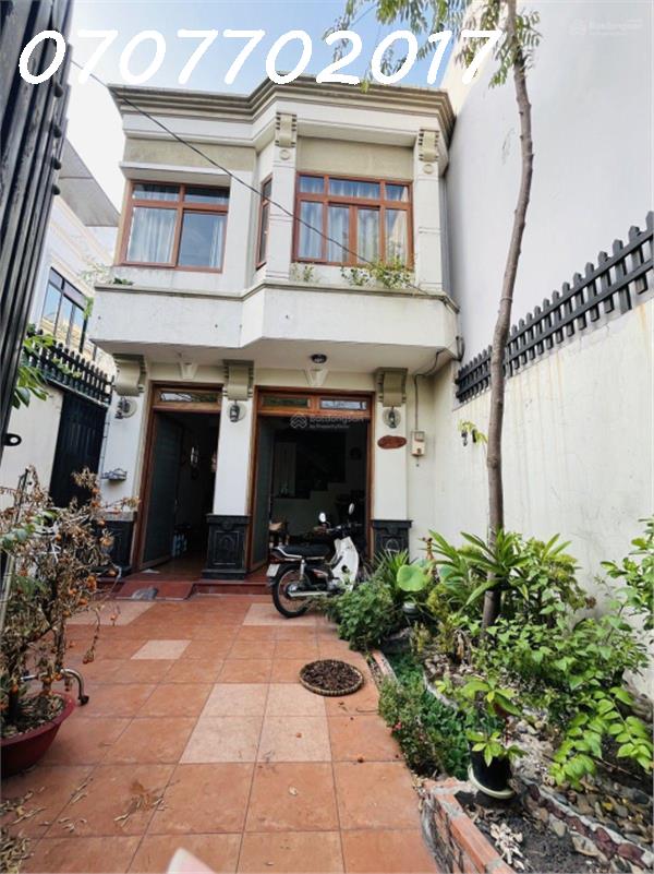 02140bfe518c70fd753f3d52e23834df