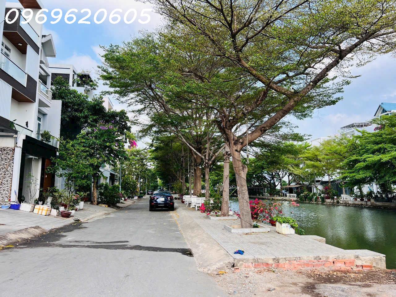 0367e492-38b7-4073-90c6-ef80a8b9bb80