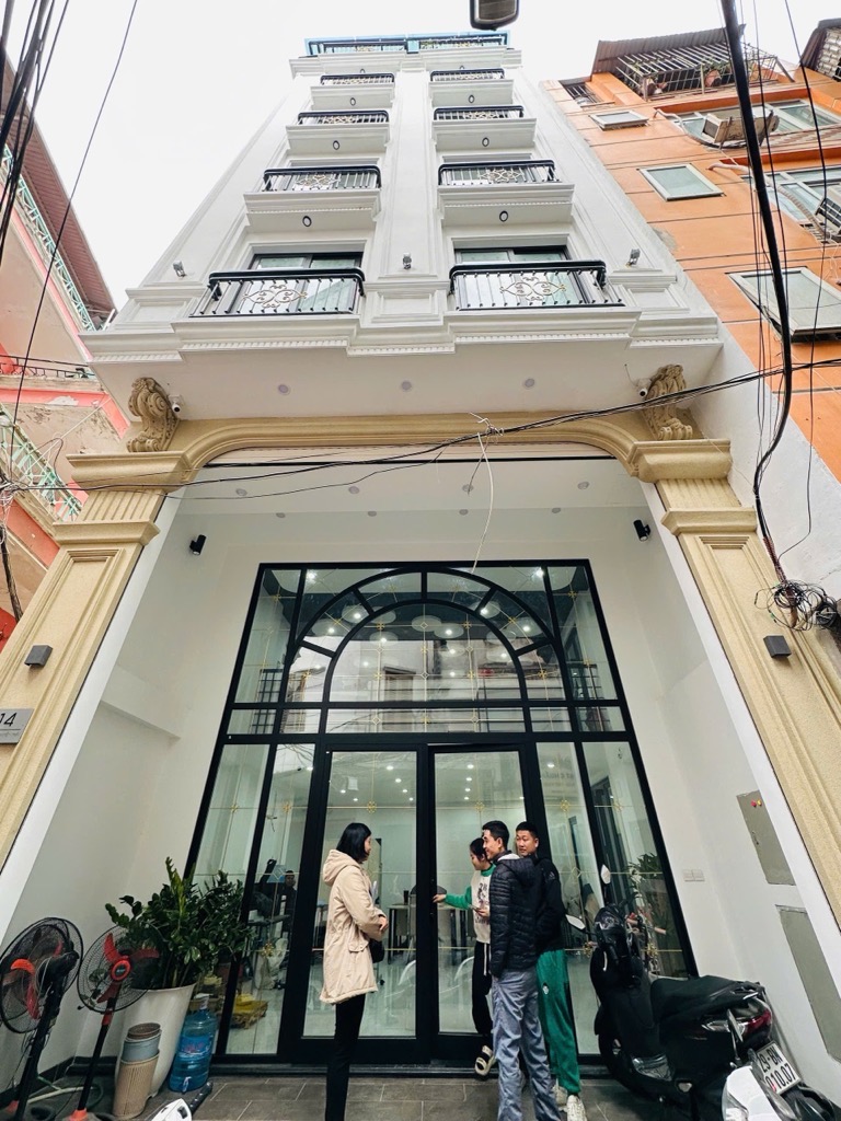 2hbg-5D5B4BE3-m6riev28_39_6