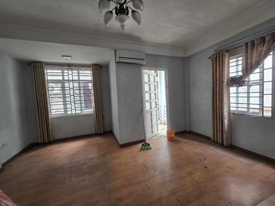 3279-4EA1D716-mbylxhkc_48_15