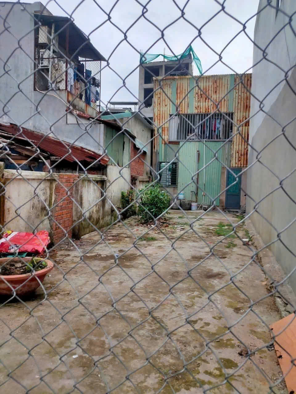 37595de112dfa581fcce