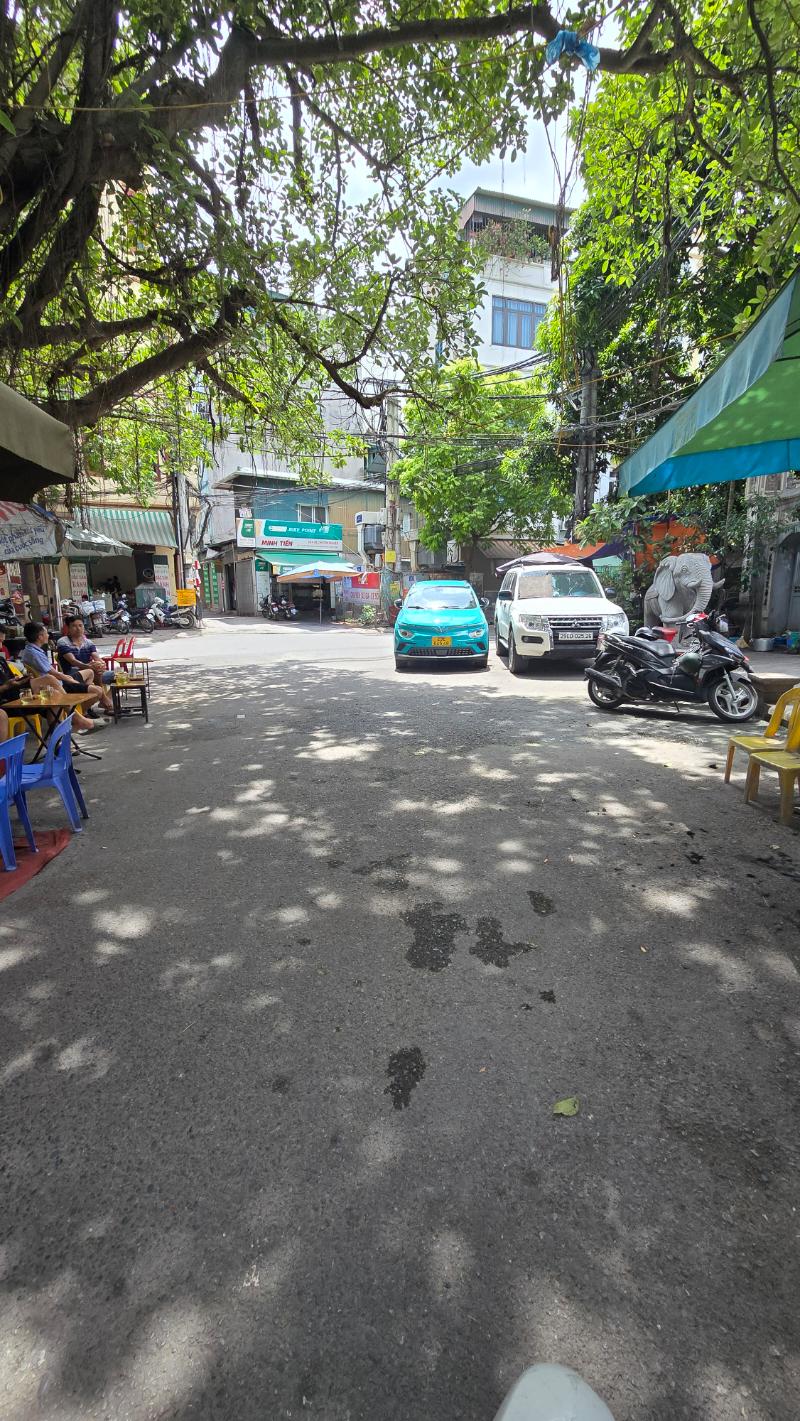 3ggu-C5FACB48-mbvxv3a8_20_6