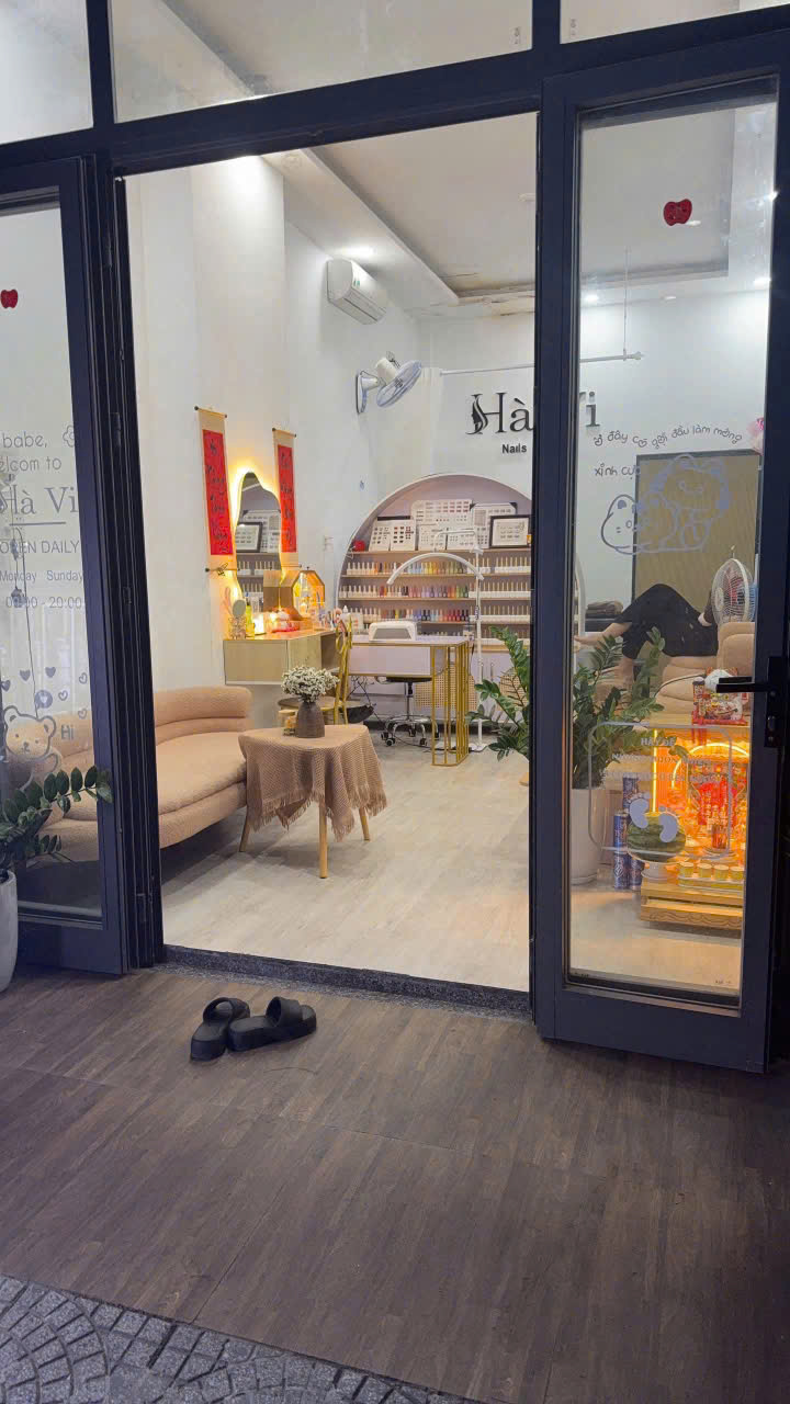 5ea1f118ba300e6e5721