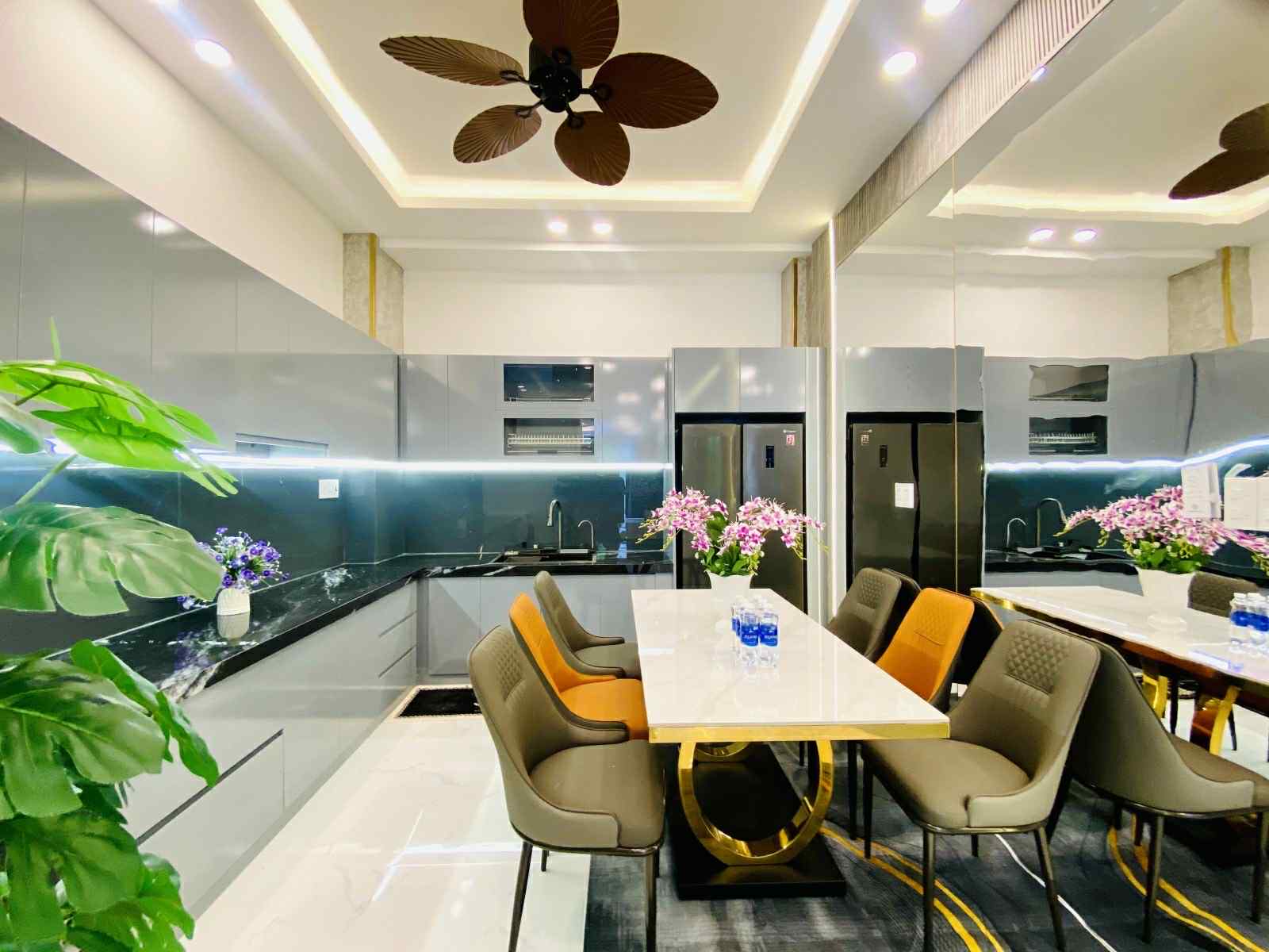 5f858ad8-411d-4900-a04c-a1ecf22cab7f