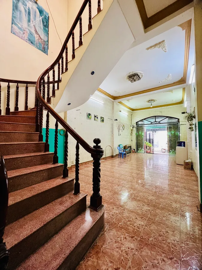 6a66eed0-babf-5ea7-8d77-e1d2f6cb7eea